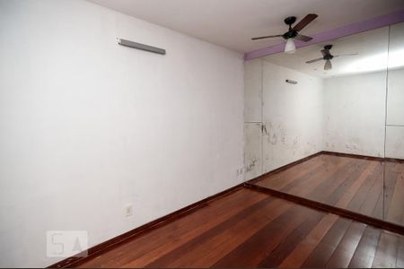 Casa para alugar com 200m², 4 quartos e 2 vagas Casa para alugar com 200m², 4 quartos e 2 vagasQuarto 2