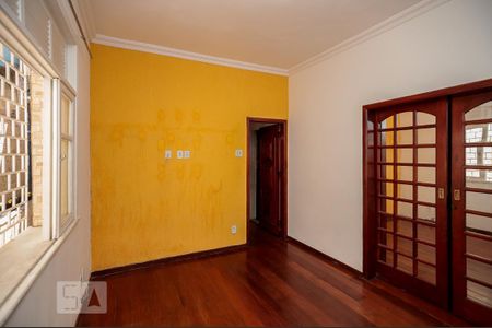 Sala de casa para alugar com 4 quartos, 200m² em Todos Os Santos, Rio de Janeiro