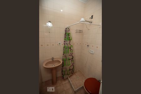 Casa para alugar com 200m², 4 quartos e 2 vagas Casa para alugar com 200m², 4 quartos e 2 vagasBanheiro - 2º Andar