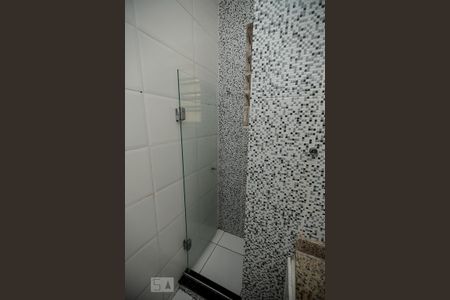Casa para alugar com 200m², 4 quartos e 2 vagas Casa para alugar com 200m², 4 quartos e 2 vagasBanheiro