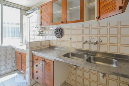 Apartamento à venda com 107m², 3 quartos e 2 vagasCozinha