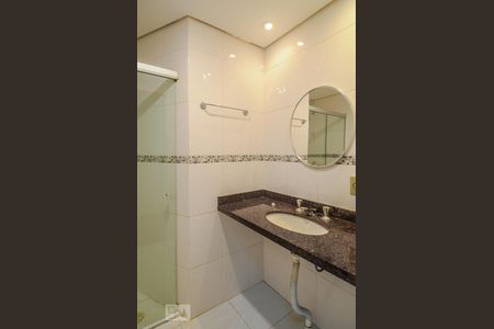 Apartamento à venda com 107m², 3 quartos e 2 vagasBanheiro