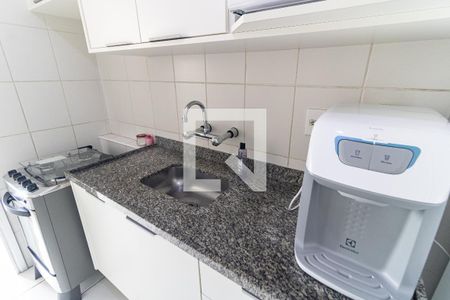 Apartamento à venda com 70m², 3 quartos e 2 vagas Apartamento à venda com 70m², 3 quartos e 2 vagasCozinha