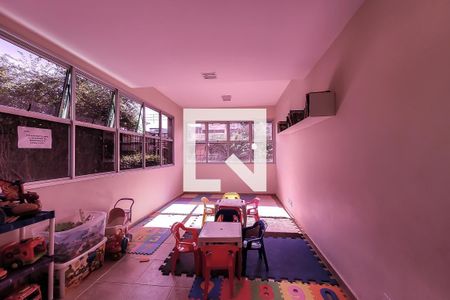 Apartamento à venda com 70m², 3 quartos e 2 vagas Apartamento à venda com 70m², 3 quartos e 2 vagasÁrea comum