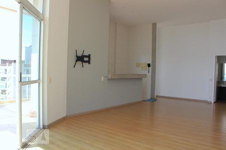 Sala de apartamento à venda com 1 quarto, 117m² em Barra da Tijuca, Rio de Janeiro
