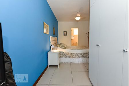 Apartamento à venda com 79m², 2 quartos e 1 vagaSuíte