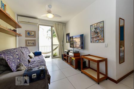 Apartamento à venda com 79m², 2 quartos e 1 vagaSala