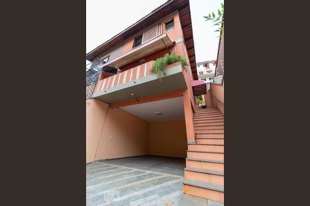 Casa à venda com 160m², 3 quartos e 2 vagasFachada