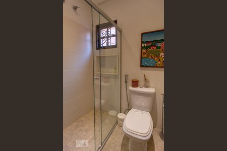 Casa à venda com 160m², 3 quartos e 2 vagasBanheiro 1