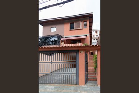Casa à venda com 160m², 3 quartos e 2 vagasFachada