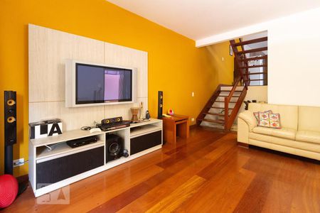 Sala de casa à venda com 3 quartos, 160m² em Jardim das Vertentes, São Paulo