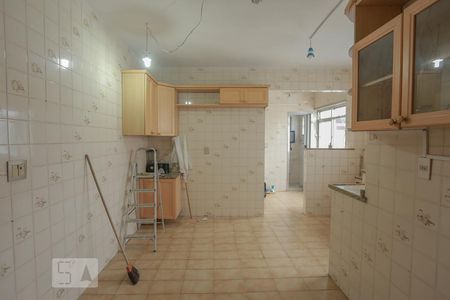 Apartamento à venda com 95m², 2 quartos e 1 vagaCozinha