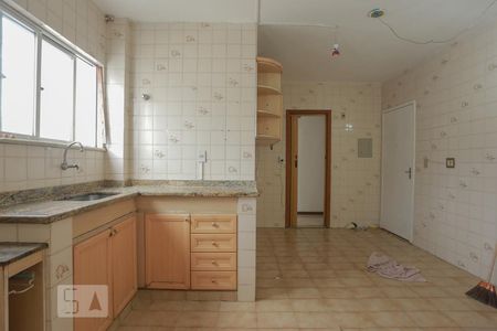 Apartamento à venda com 95m², 2 quartos e 1 vagaCozinha