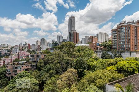 Apartamento para alugar com 135m², 3 quartos e 2 vagas Apartamento para alugar com 135m², 3 quartos e 2 vagasVista do Quarto 1