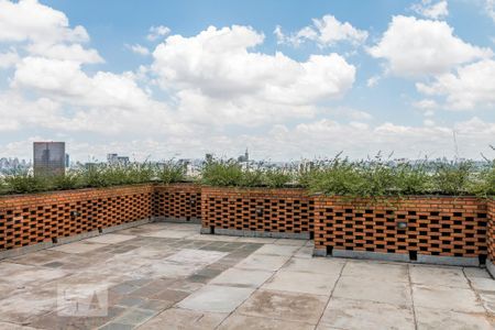 Apartamento para alugar com 135m², 3 quartos e 2 vagas Apartamento para alugar com 135m², 3 quartos e 2 vagasÁrea comum - Churrasqueira