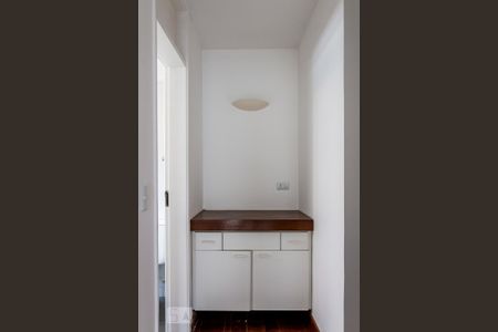 Apartamento para alugar com 135m², 3 quartos e 2 vagas Apartamento para alugar com 135m², 3 quartos e 2 vagasCorredor
