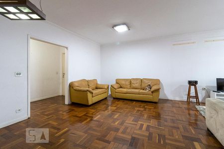 Sala de Apartamento com 3 quartos, 154m² Perdizes