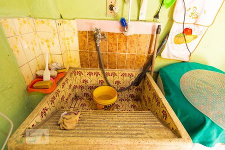 Casa à venda com 120m², 5 quartos e 2 vagasÁrea de Serviço (casa 1)