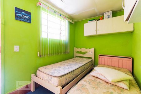 Casa à venda com 120m², 5 quartos e 2 vagasQuarto de Serviço