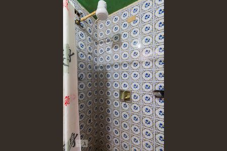 Casa à venda com 120m², 5 quartos e 2 vagasBanheiro (casa 1)