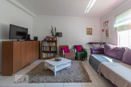 Sala de casa para alugar com 3 quartos, 120m² em Jardim das Vertentes, São Paulo