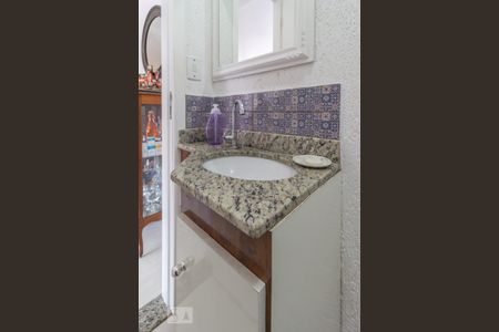 Casa para alugar com 120m², 3 quartos e 2 vagasLavabo