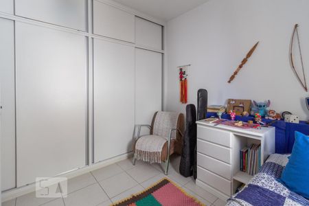 Quarto 1 de casa para alugar com 3 quartos, 120m² em Jardim das Vertentes, São Paulo