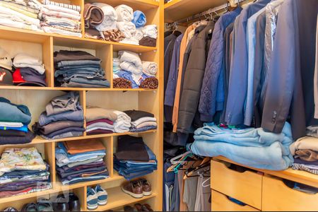 Apartamento para alugar com 136m², 3 quartos e 2 vagasCloset da suíte