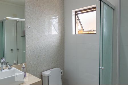 Apartamento para alugar com 136m², 3 quartos e 2 vagasBanheiro