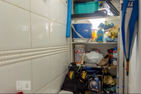 Apartamento para alugar com 136m², 3 quartos e 2 vagasBanheiro de Serviço