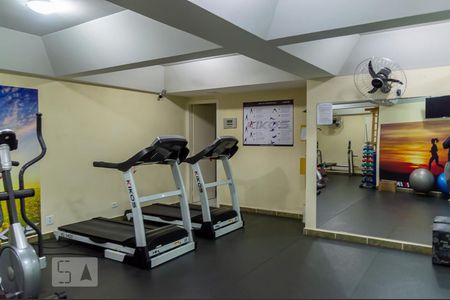 Apartamento para alugar com 136m², 3 quartos e 2 vagasÁrea comum - Academia