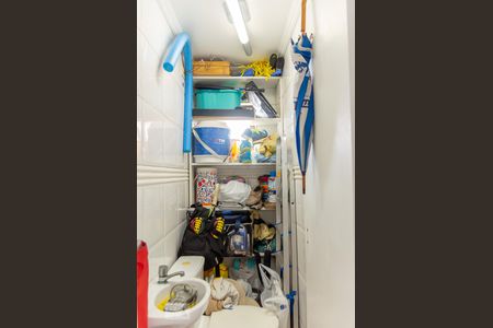 Apartamento para alugar com 136m², 3 quartos e 2 vagasBanheiro de Serviço