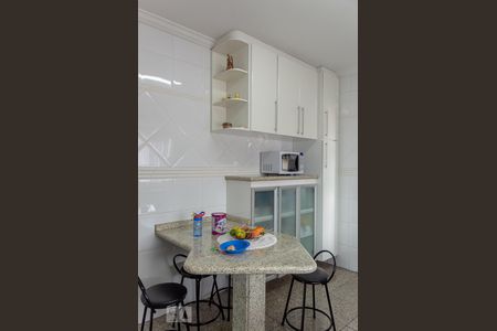 Apartamento para alugar com 136m², 3 quartos e 2 vagasCozinha