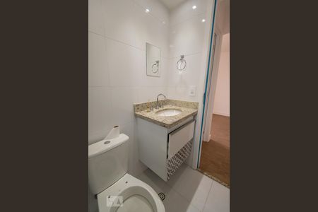 Banheiro de apartamento para alugar com 2 quartos, 52m² em Casa Branca, Santo André
