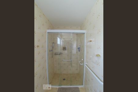 Apartamento à venda com 110m², 3 quartos e 1 vagaBanheiro da Suíte