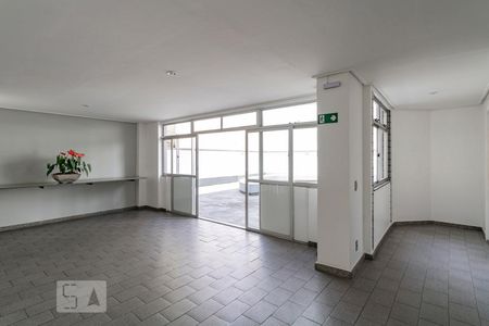 Apartamento para alugar com 100m², 3 quartos e 2 vagasÁrea comum