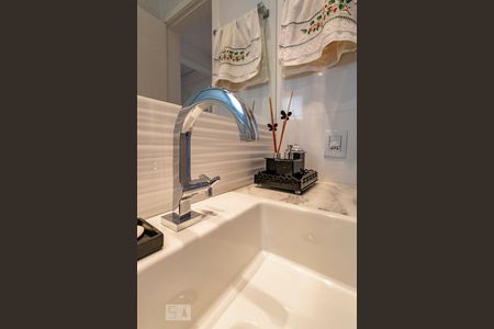 Apartamento para alugar com 100m², 3 quartos e 2 vagasBanheiro Social