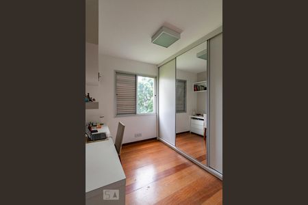 Apartamento para alugar com 100m², 3 quartos e 2 vagasQuarto