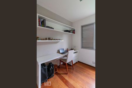 Apartamento para alugar com 100m², 3 quartos e 2 vagasQuarto