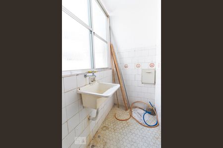 Apartamento para alugar com 70m², 2 quartos e sem vaga Apartamento para alugar com 70m², 2 quartos e sem vagaDetalhe da area de serviço