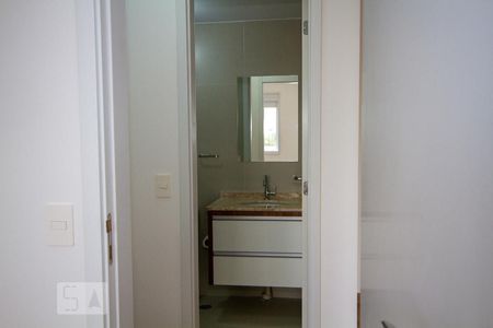 Apartamento para alugar com 55m², 2 quartos e 1 vaga Apartamento para alugar com 55m², 2 quartos e 1 vagaBanheiro