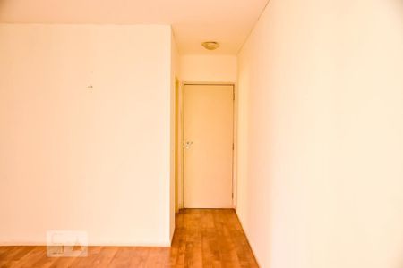 Sala Entrada de apartamento à venda com 3 quartos, 65m² em Vila Araguaia, São Paulo