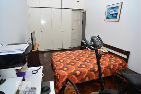 Quarto 1 de apartamento para alugar com 2 quartos, 85m² em Santa Teresa, Rio de Janeiro