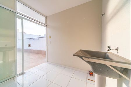 Apartamento à venda com 78m², 2 quartos e 1 vagaÁrea de Serviço
