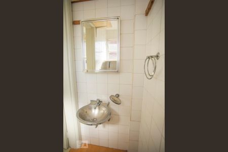 Apartamento para alugar com 52m², 1 quarto e 1 vaga Apartamento para alugar com 52m², 1 quarto e 1 vagaBanheiro de Serviço