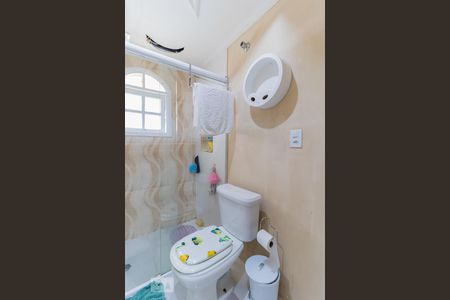 Casa à venda com 240m², 4 quartos e 3 vagas Casa à venda com 240m², 4 quartos e 3 vagasBanheiro da Suíte 1