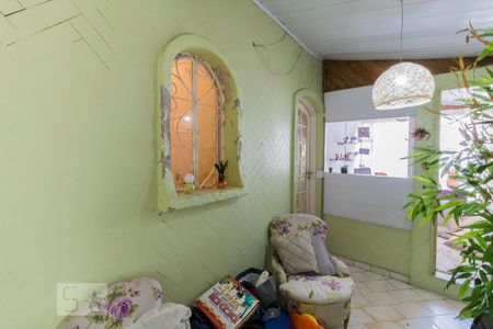 Casa à venda com 240m², 4 quartos e 3 vagas Casa à venda com 240m², 4 quartos e 3 vagasÁrea