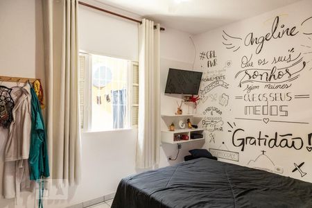 Casa à venda com 180m², 4 quartos e 4 vagasCasa 2 - Quarto 2