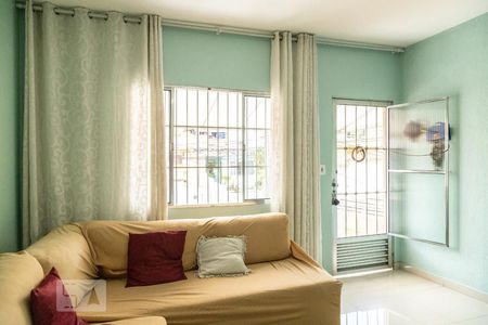 Casa 1 - Sala de casa à venda com 4 quartos, 180m² em Jardim Lisboa, São Paulo