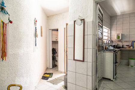 Casa à venda com 180m², 4 quartos e 4 vagasCasa 2 - Área de serviço